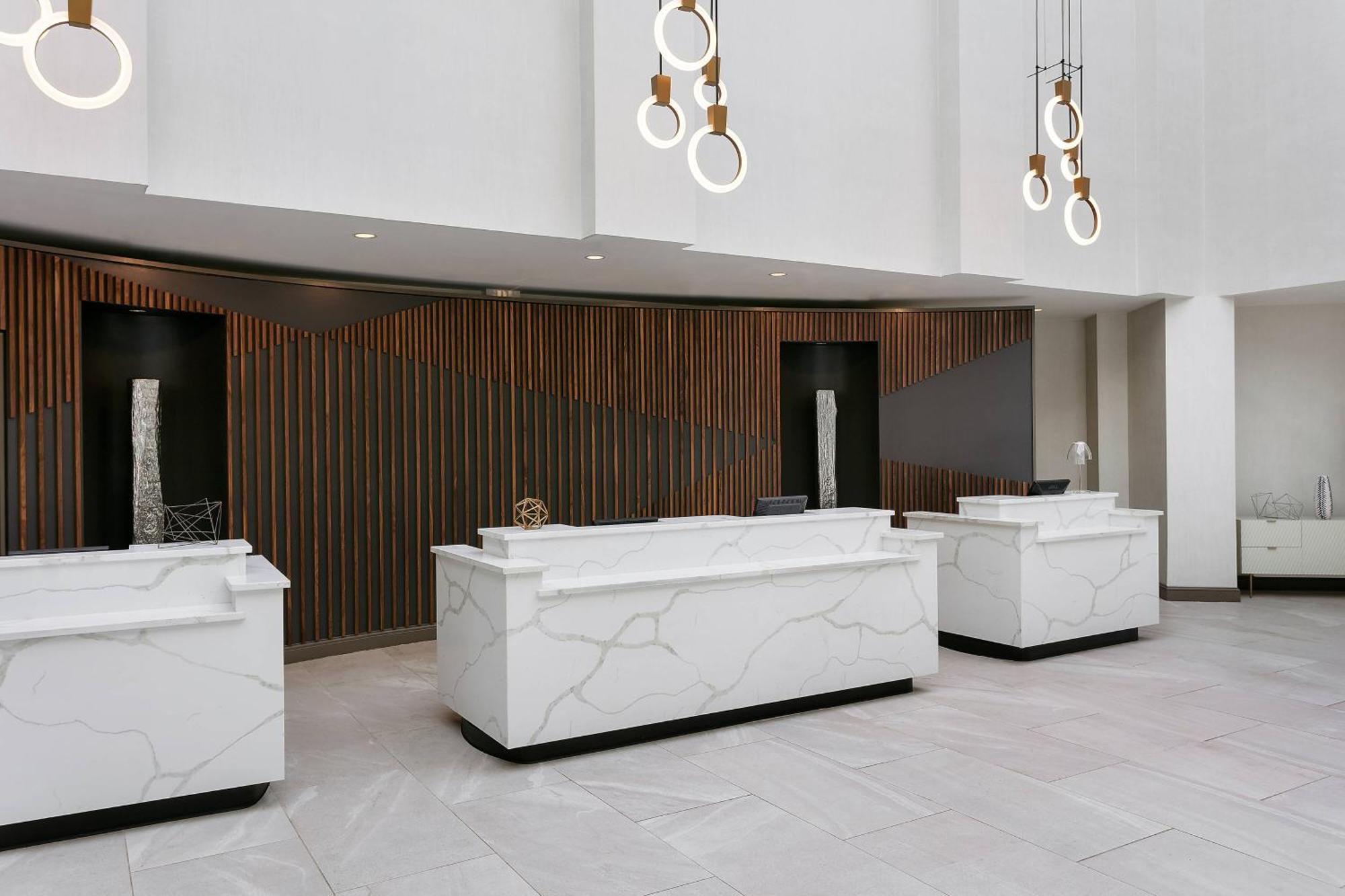 Delta Hotels By Marriott Woodbridge Iselin Exterior foto