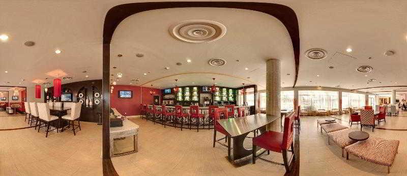 Delta Hotels By Marriott Woodbridge Iselin Exterior foto
