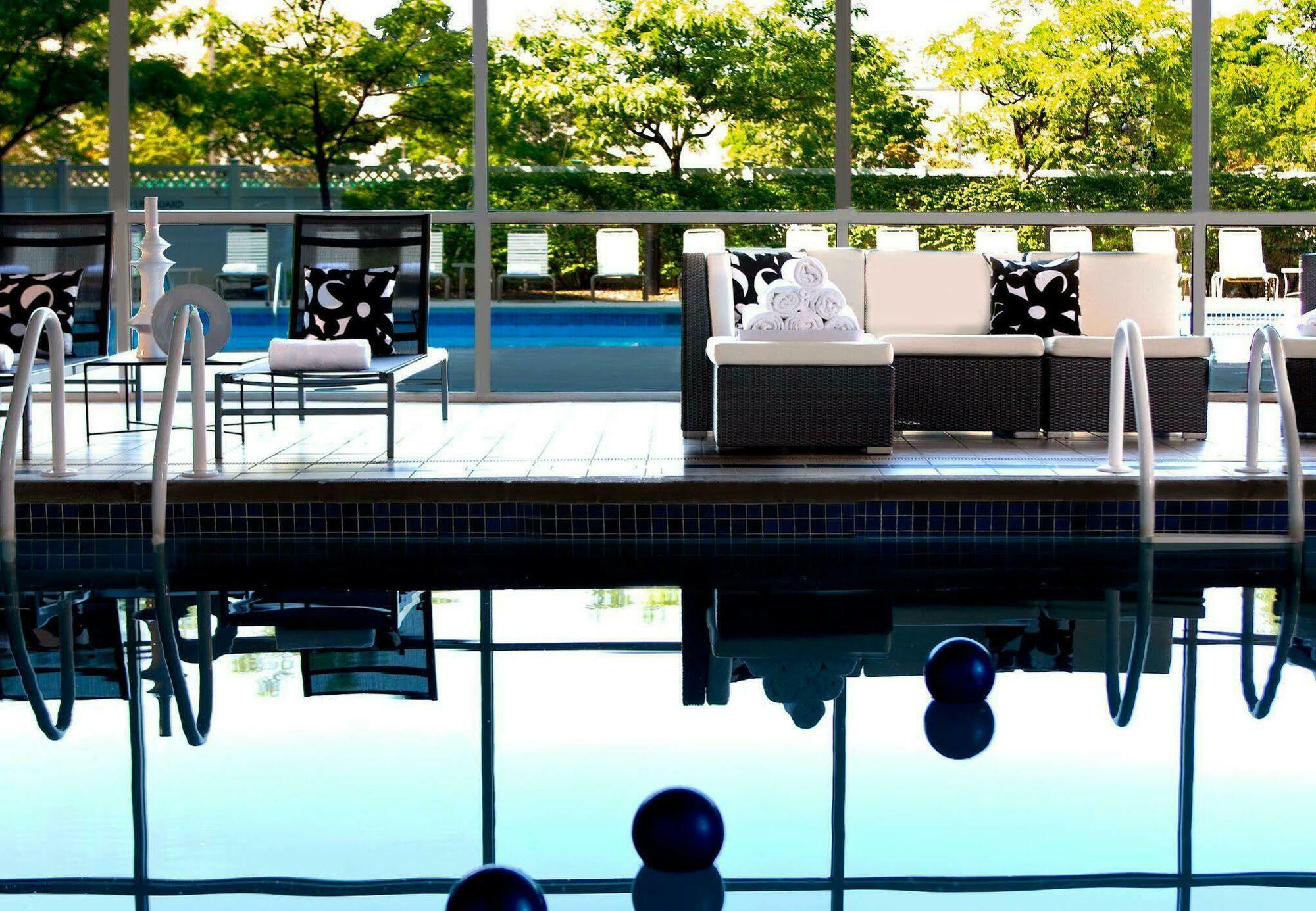 Delta Hotels By Marriott Woodbridge Iselin Exterior foto